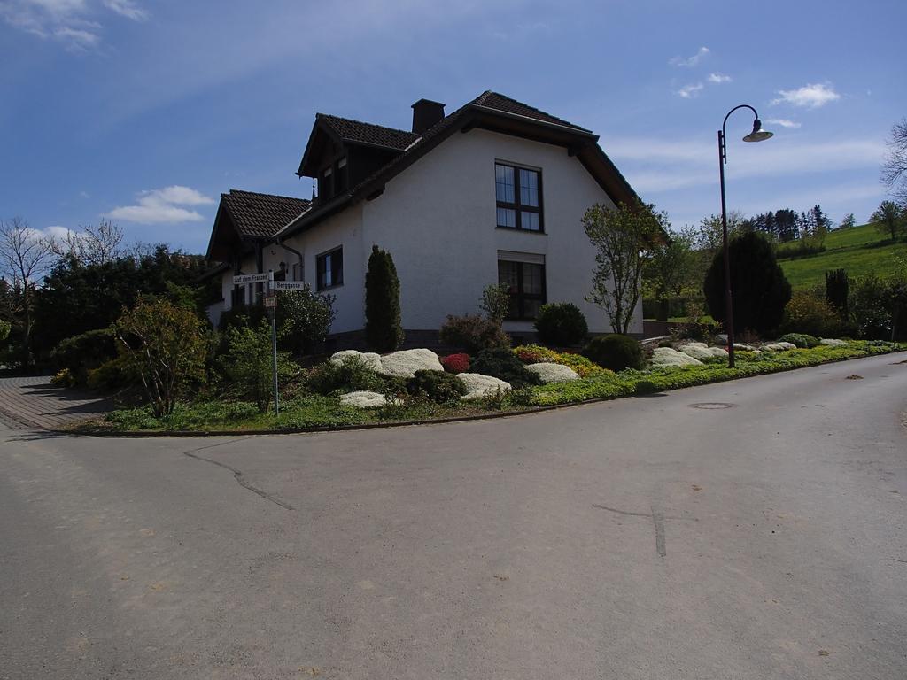 Ferienwohnung Meisenthal Naehe Nuerburgring Kelberg Kamer foto